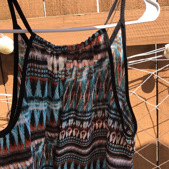 pattern tank top - Picture 4 of 4